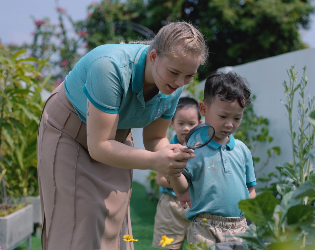 Video Giới Thiệu Học Hè Mother Goose Preschool – Mùa Hè Học Tập Và Khám Phá Dành Cho Bé