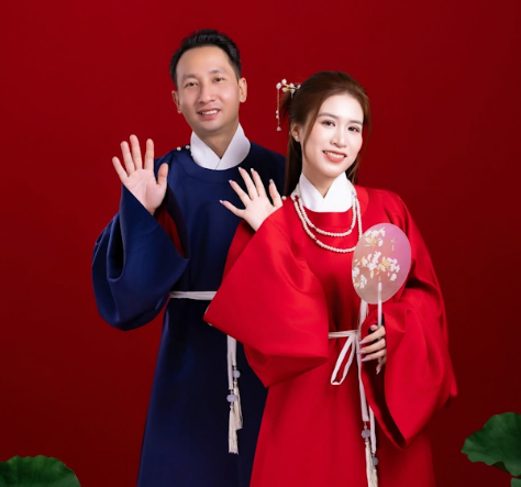 Chụp Ảnh Cưới Concept Việt Phục – Nét Đẹp Truyền Thống Trong Từng Khung Hình
