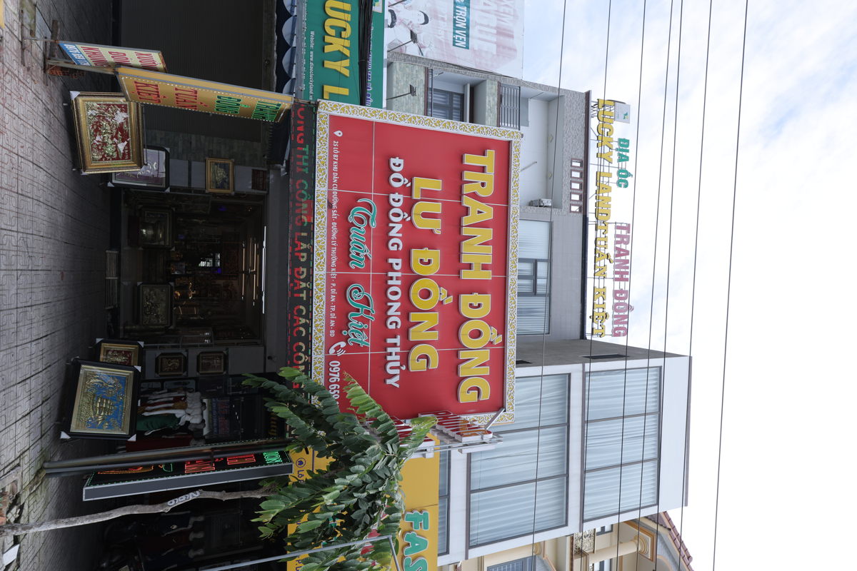 Chụp hình Tranh Đồng, Lư Đồng Tuấn Kiệt – Hình ảnh không gian trưng bày cao cấp